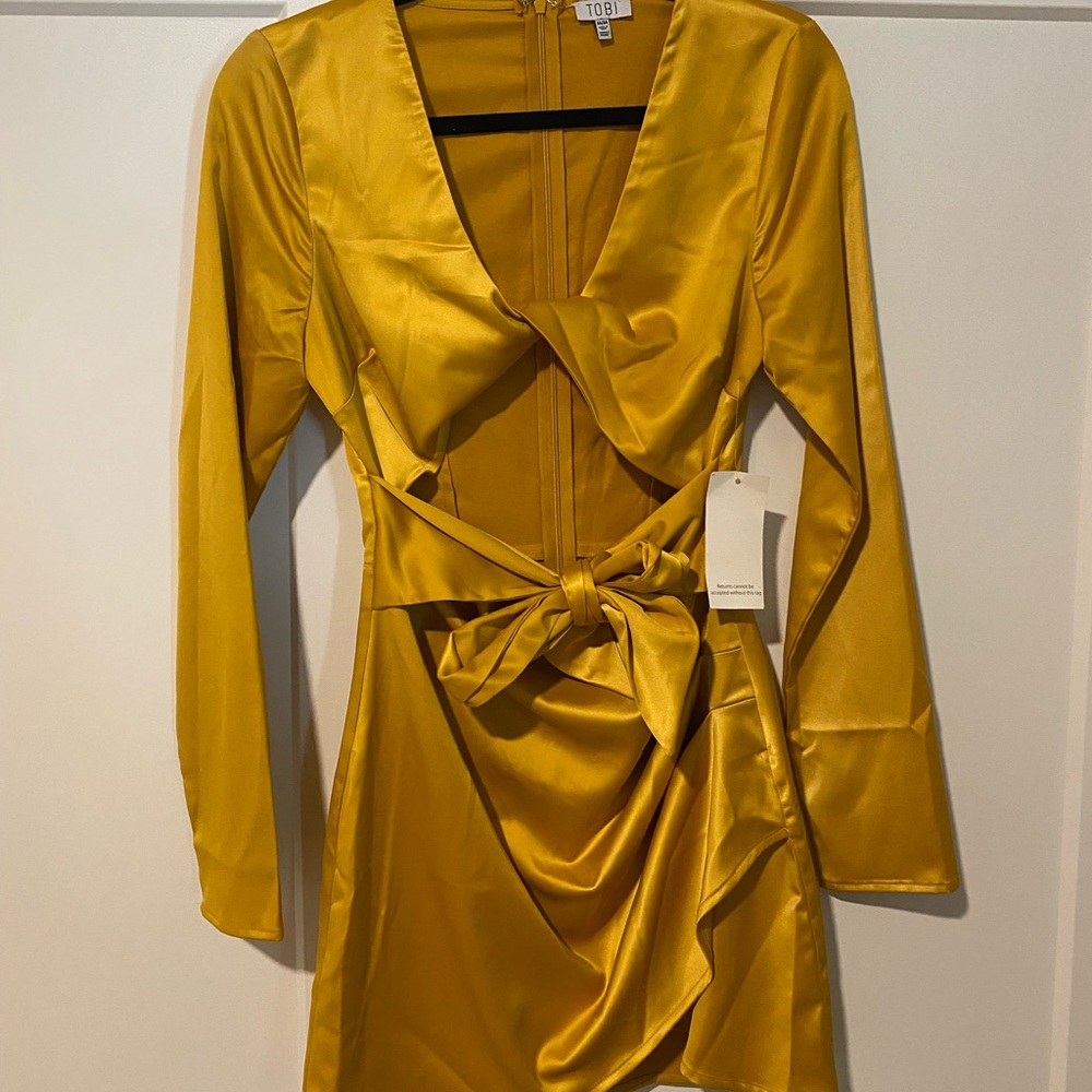 Tobi NWT Dress